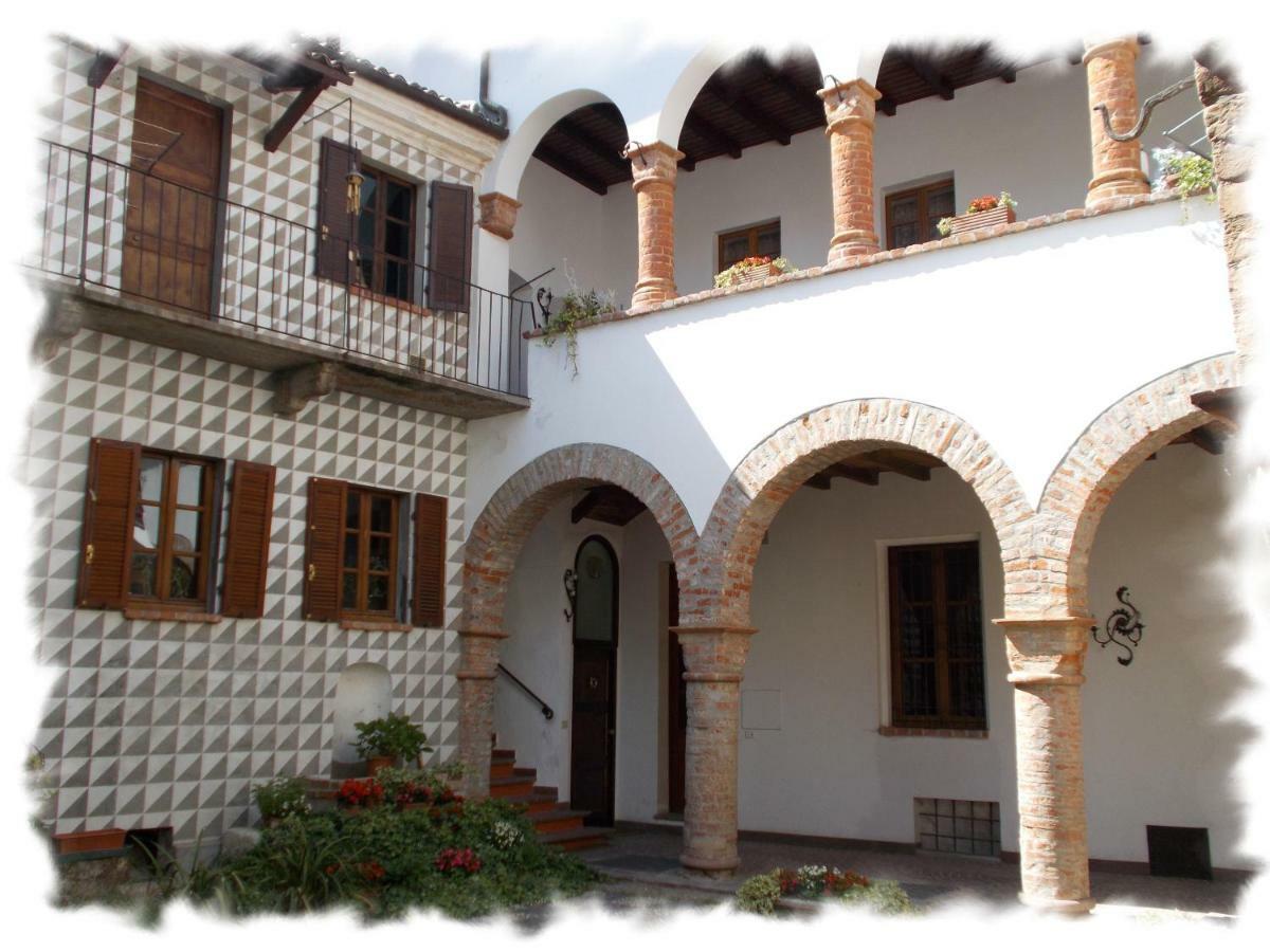 “La Loggia” Apartment Casale Monferrato Kültér fotó