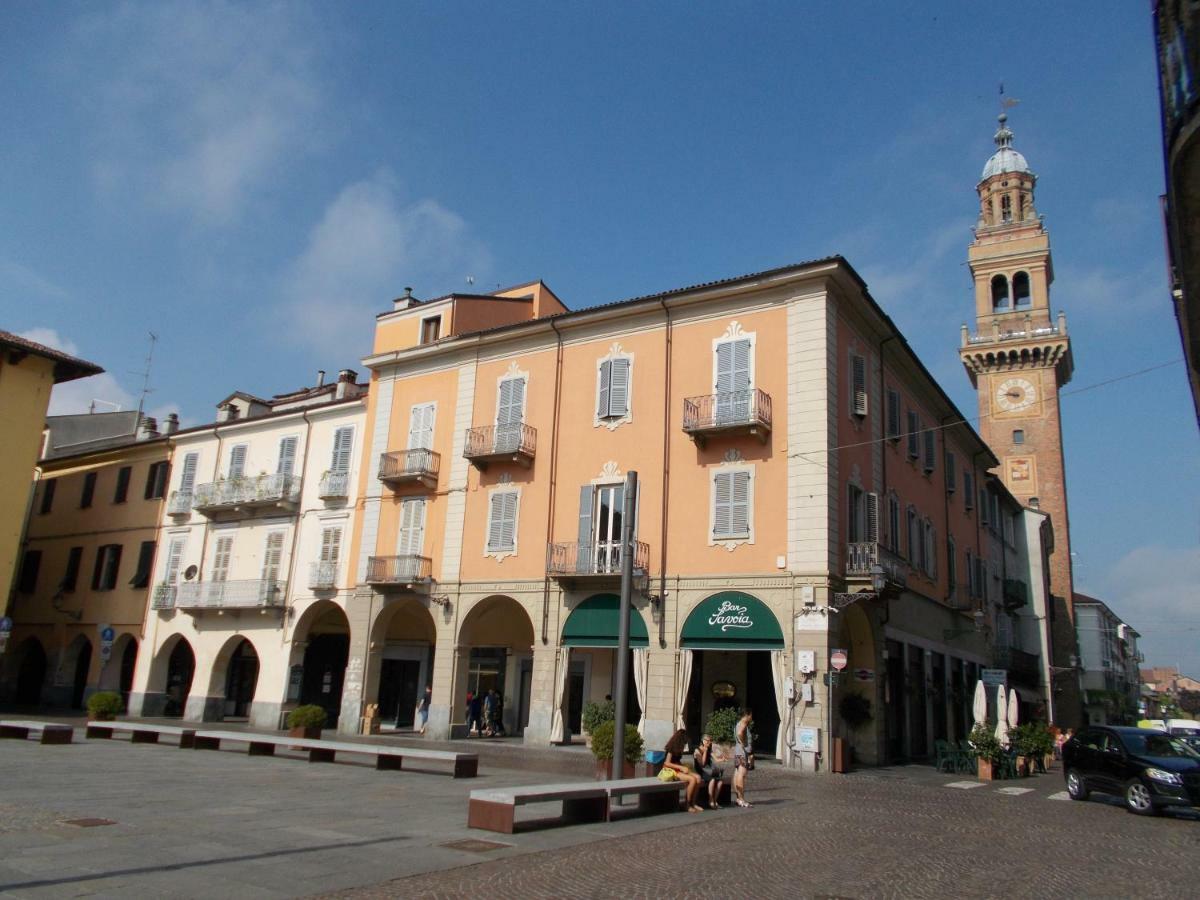 “La Loggia” Apartment Casale Monferrato Kültér fotó